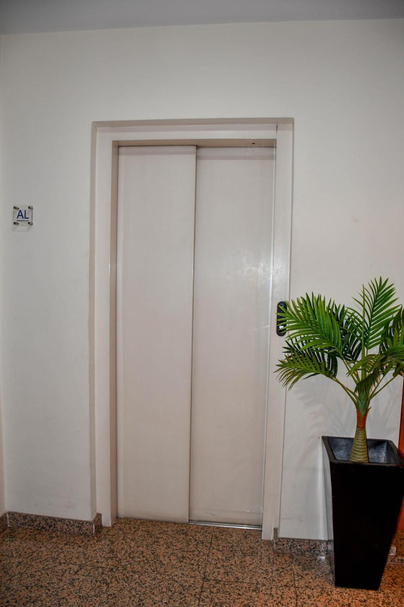 Tranquility Apartment Canico  Bagian luar foto