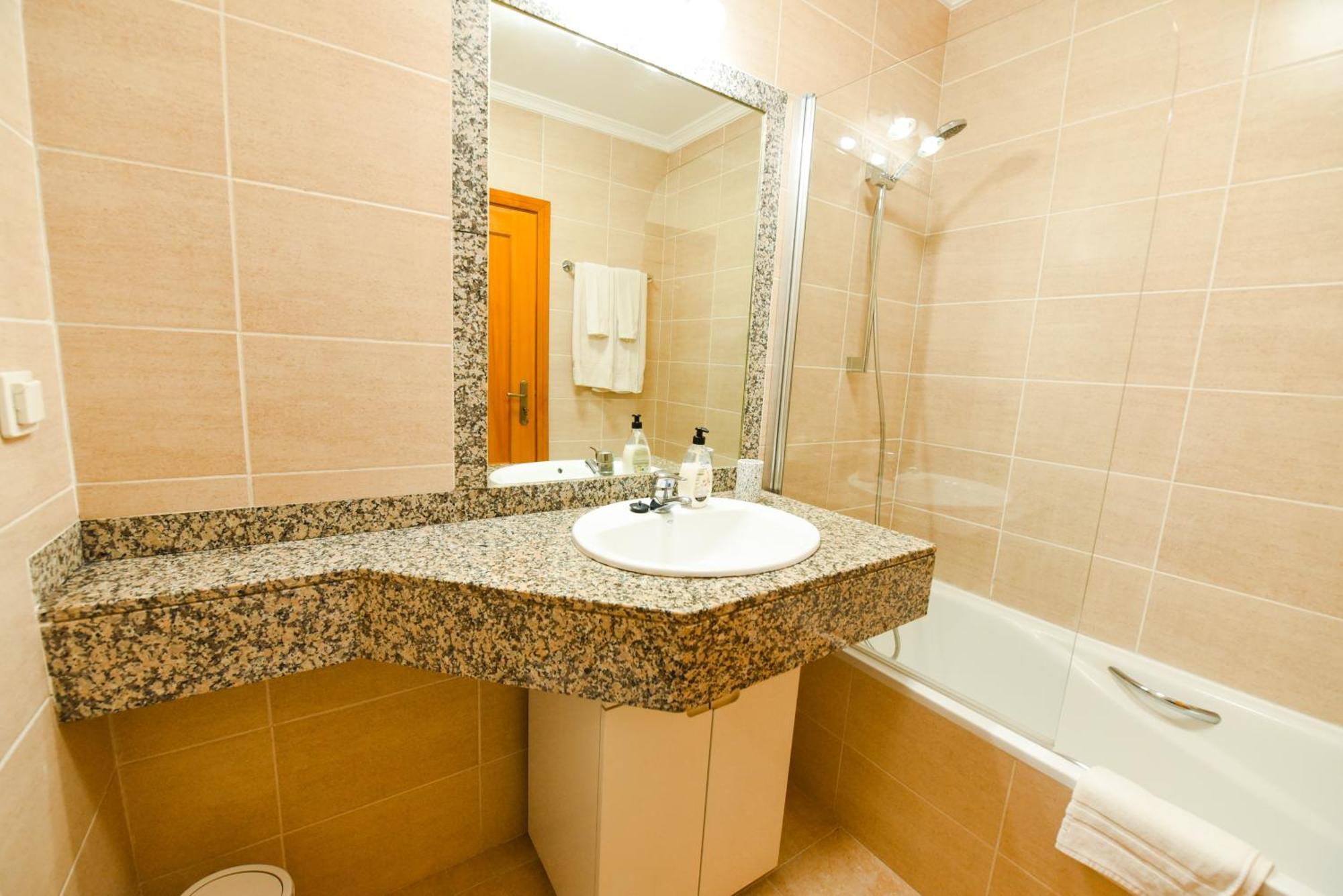 Tranquility Apartment Canico  Bagian luar foto